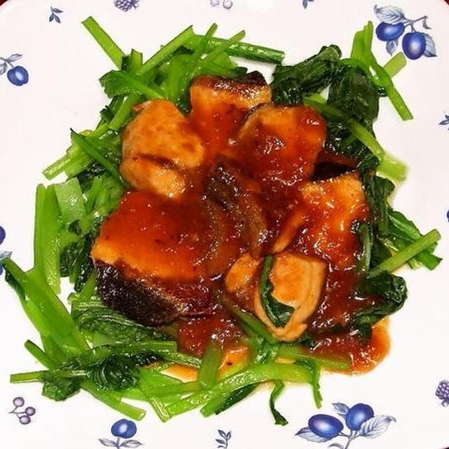 ブリの梅オイスターソース＆牛と大根・豆腐の焼き肉ダレ煮