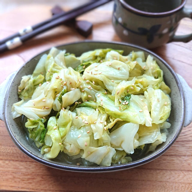 レンジで簡単～パリパリ無限～キャベツの梅昆布ごま油漬け