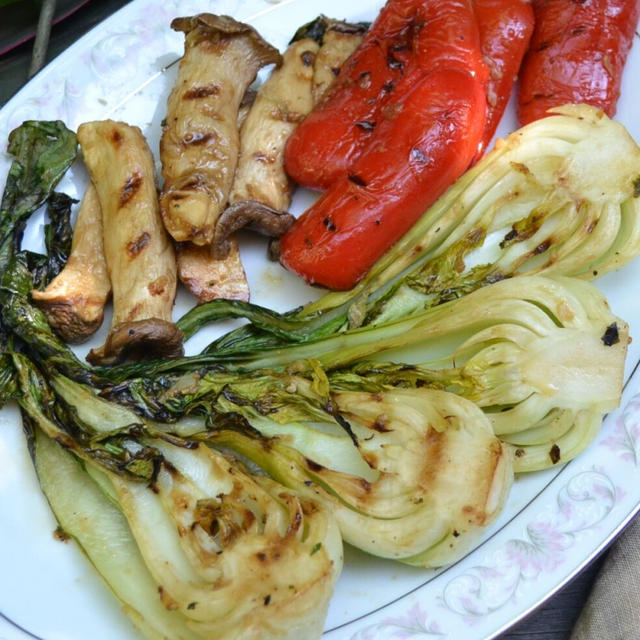 Grilled Vegetables with Roasted Garlic Marinade 野菜のグリルローストガーリックマリネ