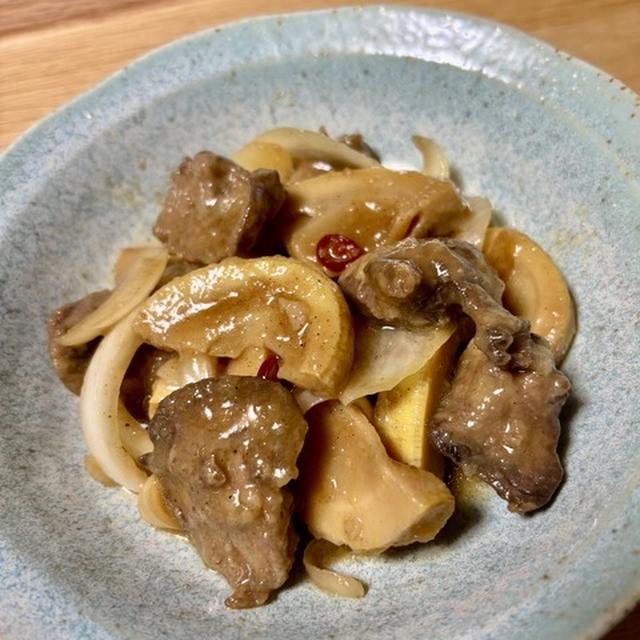 鶏レバー(＆ハツ)と筍の南蛮漬け。揚げたレバーがしっとり、作りおきにもなる栄養満点おつまみ。
