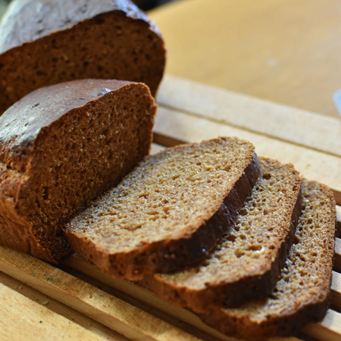 【管理栄養士執筆】ライ麦パンの糖質量は低い？ほかのパンとの違いや上手な食べ方を紹介の画像