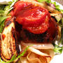 食欲の秋に：大人の焼き野菜ハンバーグ、秋味温野菜サラダ、海老のガーリックタパス