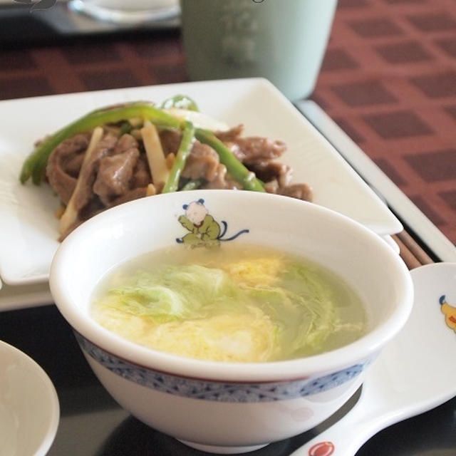 レタスとふんわり卵のスープ（レシピ）