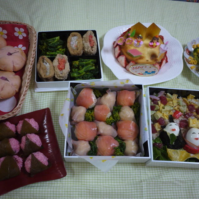 ２日早いおひな祭りをしたよ～♡