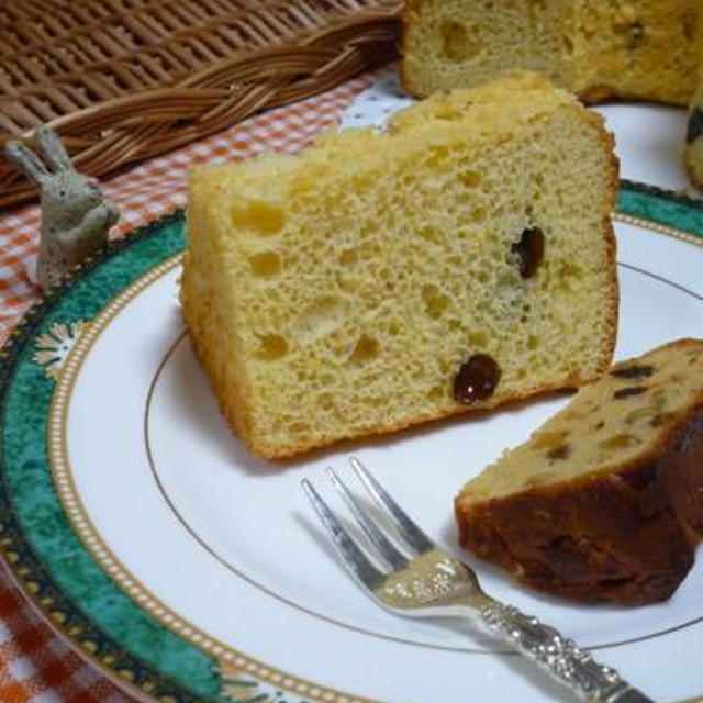 大豆粉でシフォンケーキと、パウンドケイクと・・・。
