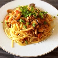 【麺つゆ✖️オリーブ油】ツナとナスのトマトソースパスタ