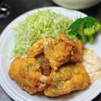 夕食もお弁当も大活躍！揚げないのにジューシー！レンチンで完成『宮崎チキン南蛮』と夏の爽やか副菜