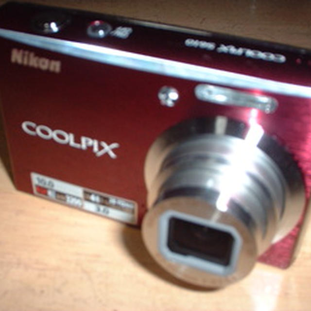 新デジカメ Nikon COOLPIX