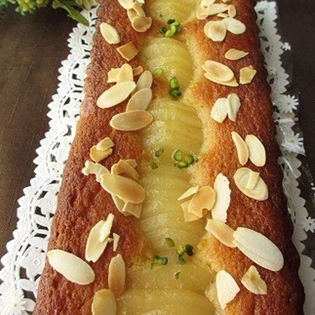 スクエア型 洋梨のタルトケーキ By Nanakoさん レシピブログ 料理ブログのレシピ満載
