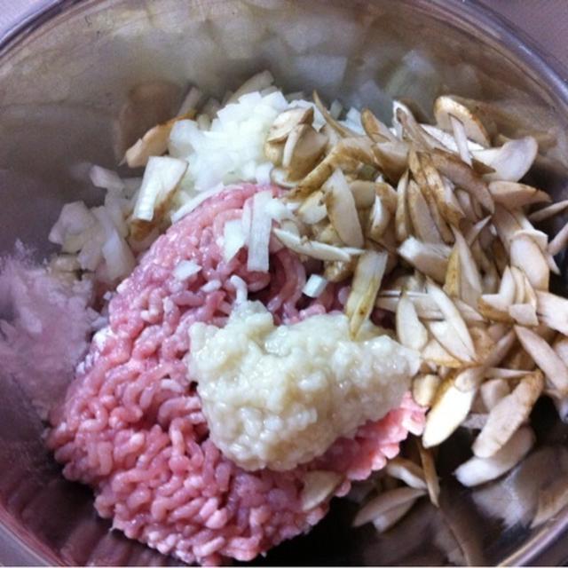 牛蒡入り鶏つくね