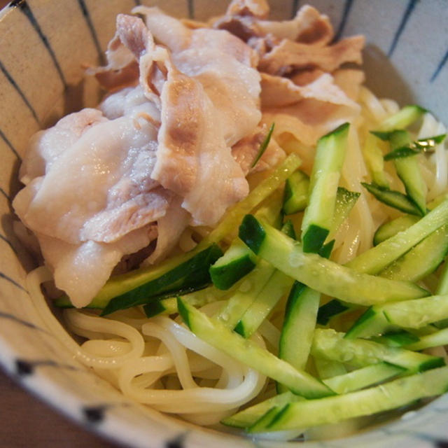 残暑にぴったりのしゃぶしゃぶ冷やしうどん