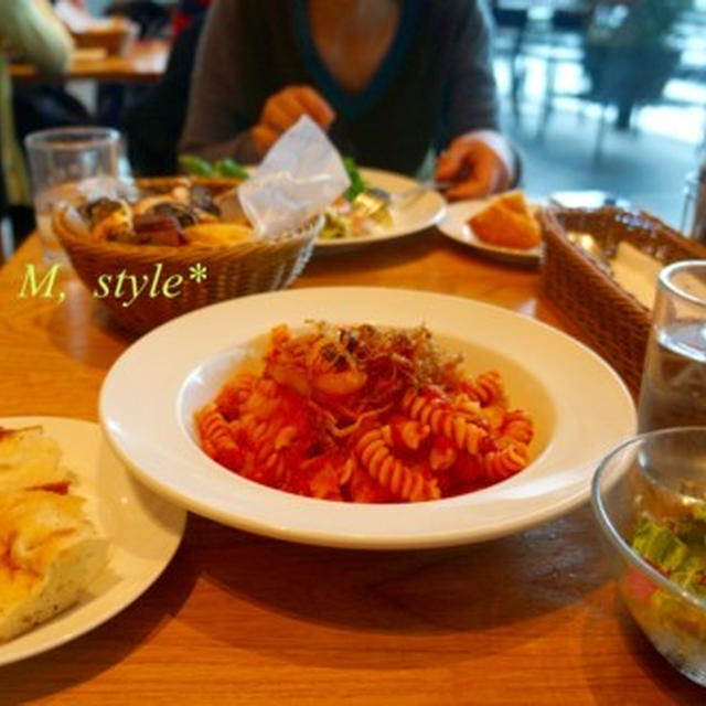 ディーン＆デルーカ大阪グランフロント店でランチ