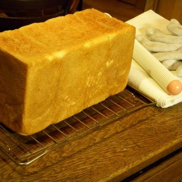 下向きな日