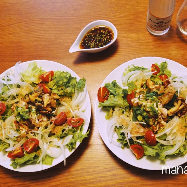 豚しゃぶの梅薬味ポン酢サラダと、キノコと青ねぎの和風マリネで、デトックスとダイエットのお昼ごはん♪
