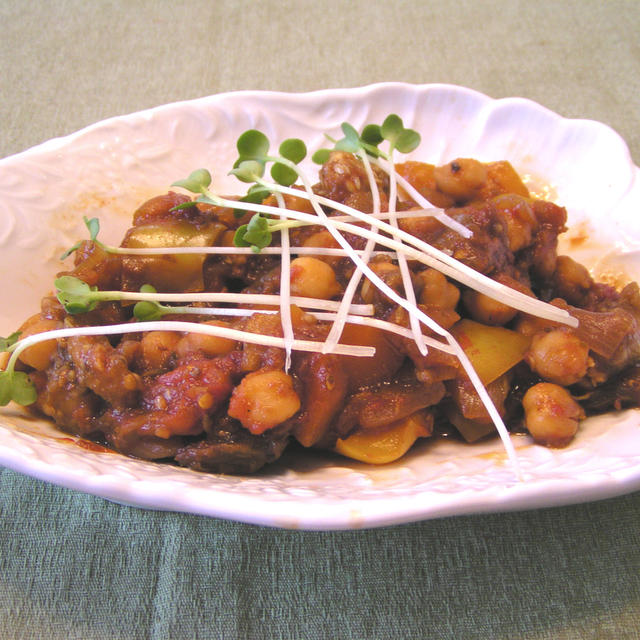 ヒヨコ豆と夏野菜の味噌たまりカレー
