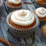 Pumpkin Cupcakes with Maple Cream Cheese Frostingメープルクリームのせパンプキンカップケーキ