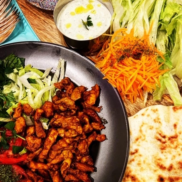 シャワルマ とザジキ。いくらでも食べてしまうレバノン料理🇱🇧。