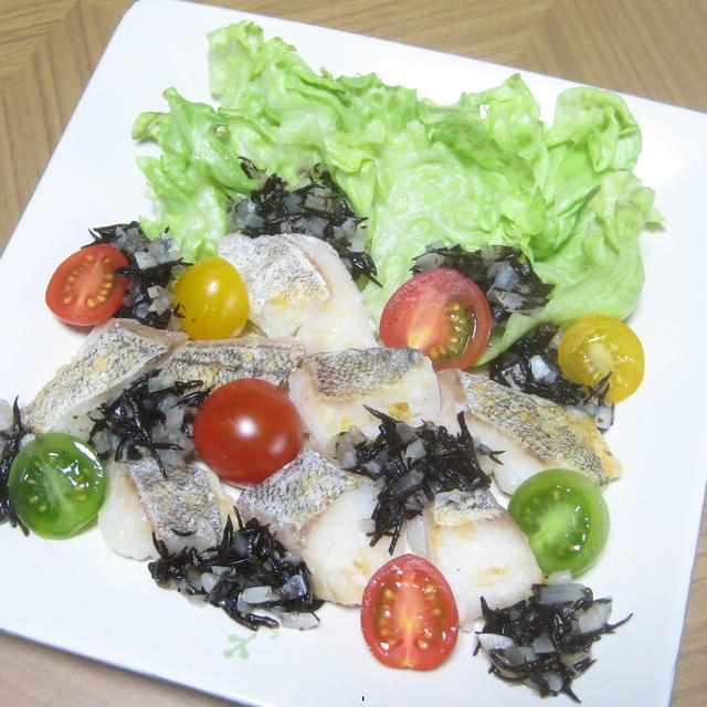 鱈とお野菜のサラダ風・ひじきドレッシング