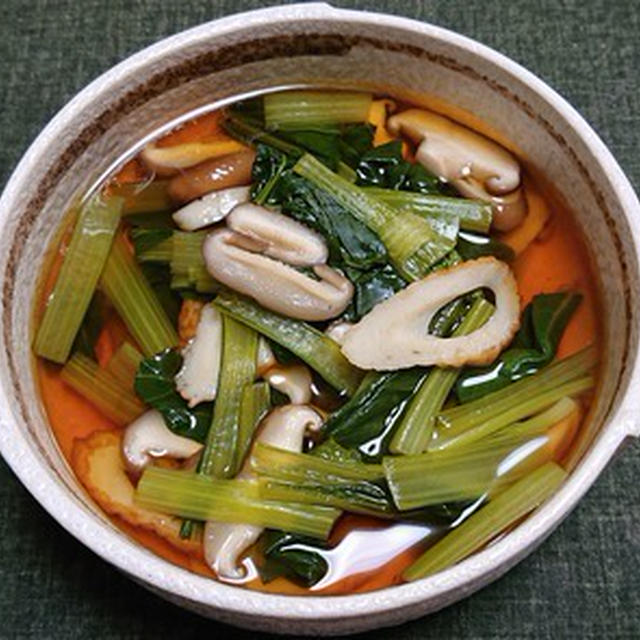 小松菜と椎茸とちくわのめんつゆ煮
