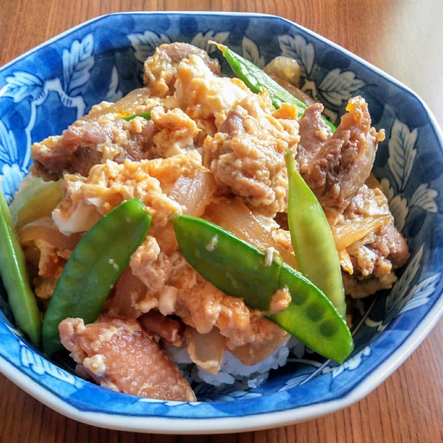 地鶏で親子丼♪ごんぶとアスパラ♡走り梅雨☆