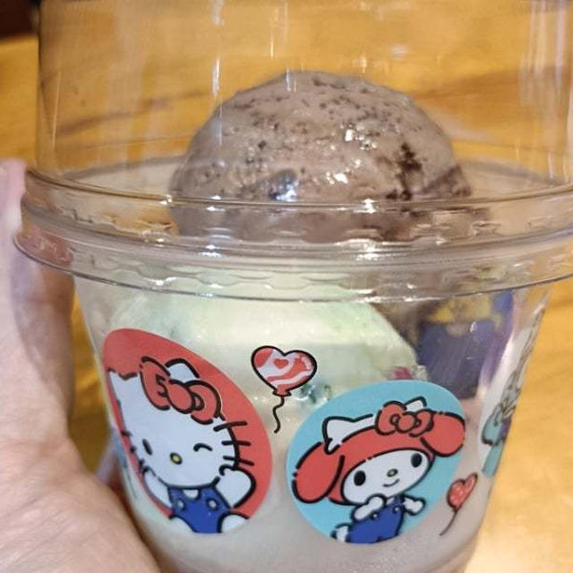 平日だけれどストレス発散でサーティーワン！！