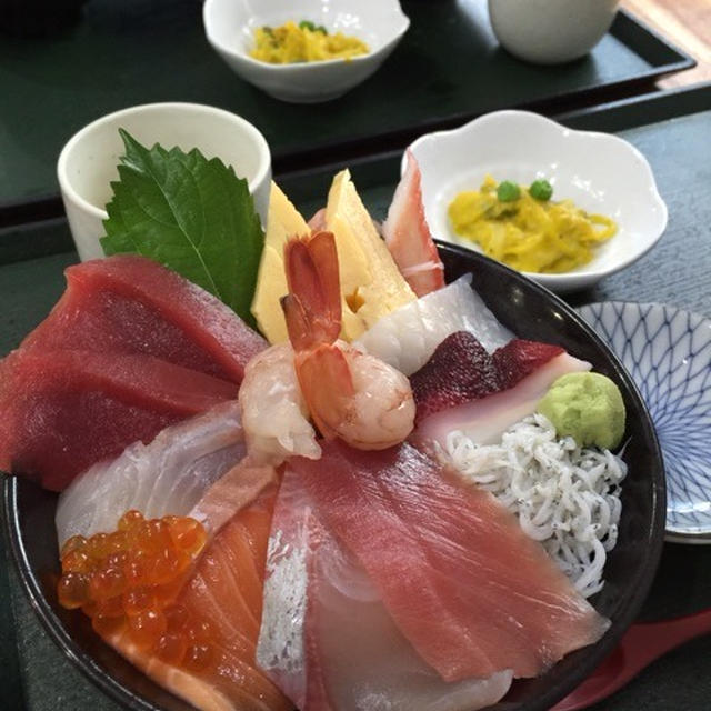 湘南藤沢の駅近！海鮮ランチ