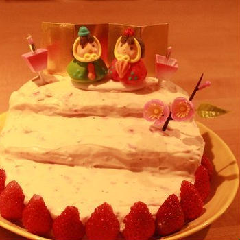 ひな壇ケーキ★とケーキデビュー！