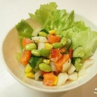 香るソルト　彩野菜とサーモンのダイスサラダ