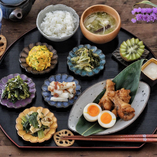 ストウブで鶏手羽元のさっぱり煮＊レシピあり