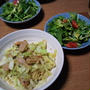 キャベツとウインナーの醤油パスタ。