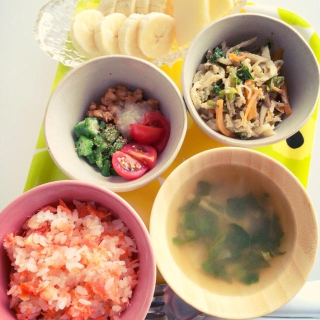 息子の昼ごはん・地味メニュー