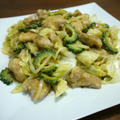 【簡単レシピ】鶏肉のゴーヤとキャベツのカレーマヨ炒め♪ by bvividさん