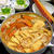 娘初実食のほうとう／箸置きと調味料