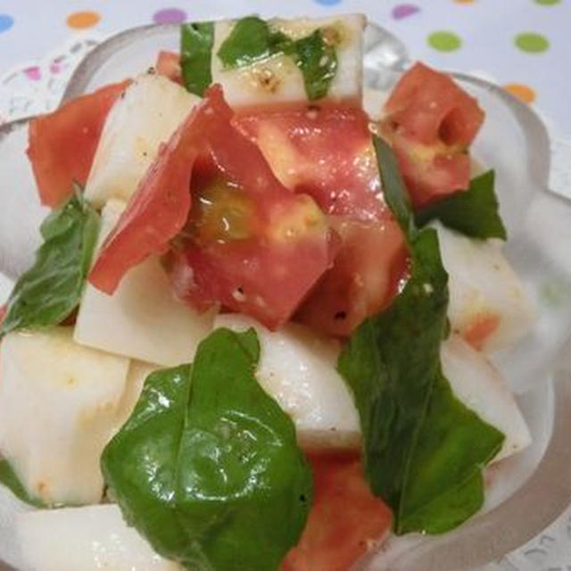 コロシャキ♪　トマトと長芋のナムルサラダ