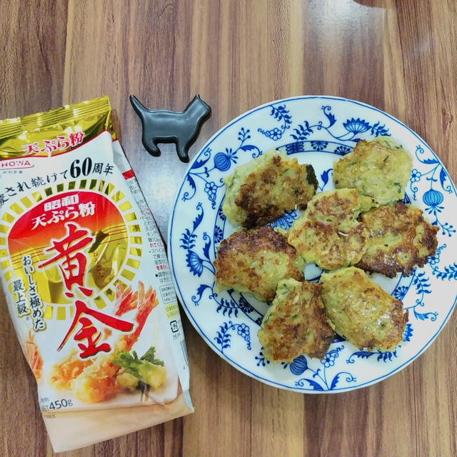 昭和天ぷら粉 黄金で、お好み焼き風餃子