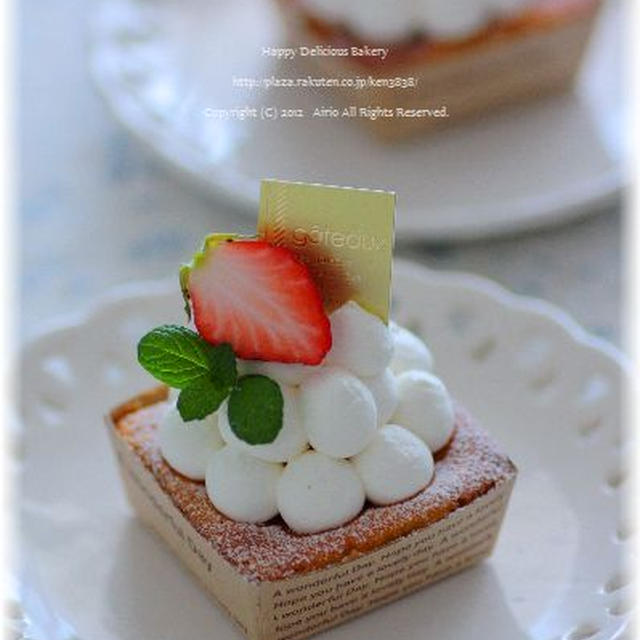 余ったバターケーキでちいさなデコケーキ♪