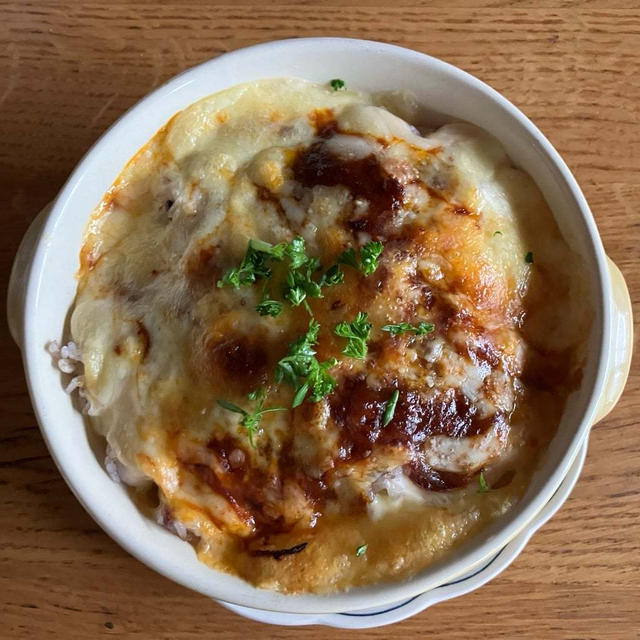 キユーピーあえるパスタミートソースでミラノ風ドリア