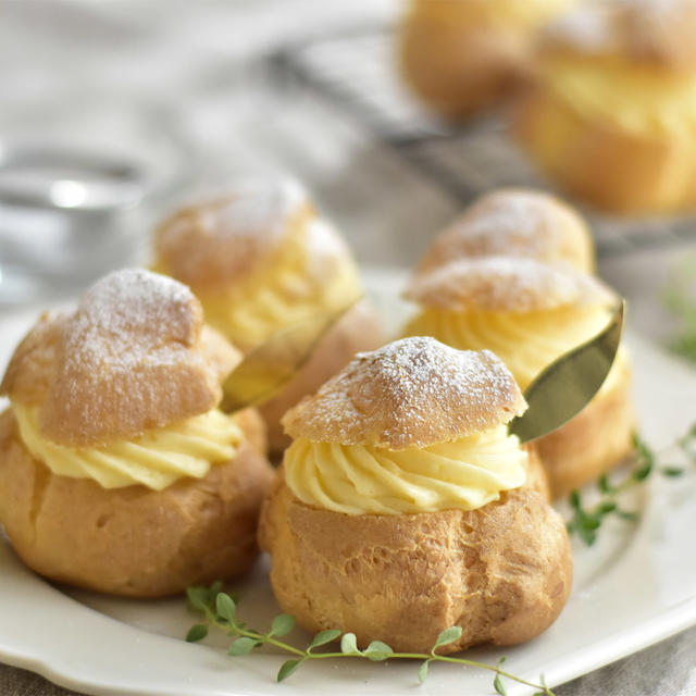 お疲れさまのシュークリーム