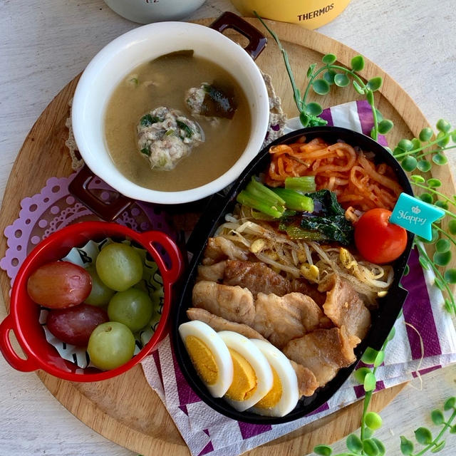 ＊ビビンバ弁当３つと自家製バナナシェイク＊