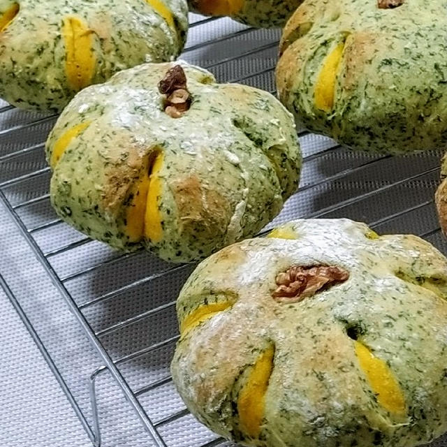 野菜たっぷりかぼちゃパン