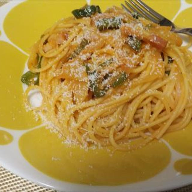 ナポリタン・冷凍早ゆでパスタで、茹で時間２０秒！！