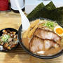 にんにく背脂ラーメンを啜る 〜ミニチャーシュー丼〜