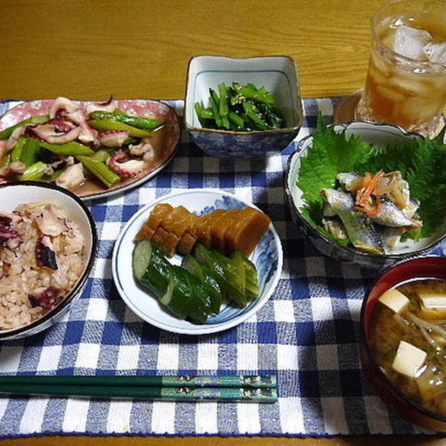 【夕食】たこめし・たことアスパラのバター醤油炒め・ままかり酢漬け…