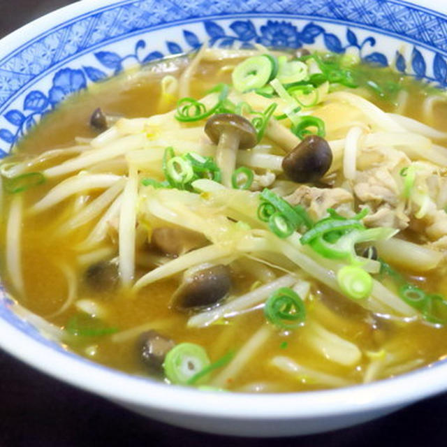 お気に入りの袋麺で「札幌味噌らーめん」