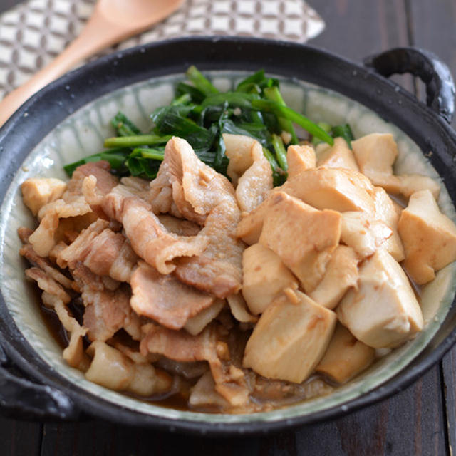 甘辛豚ニラ豆腐。【豚バラ肉をさっぱりと・鍋一つ・ごはんがすすむ】