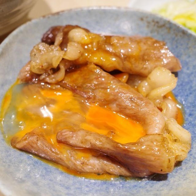 【渋谷】野菜なし、肉だけの豪快なすき焼き定食が絶品！「すき焼き ちかよ」