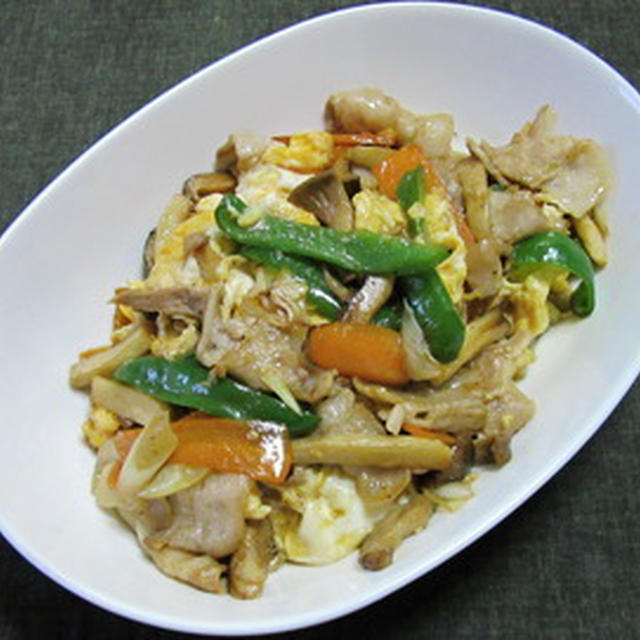 豚肉と野菜のオイスターソース味玉子炒め