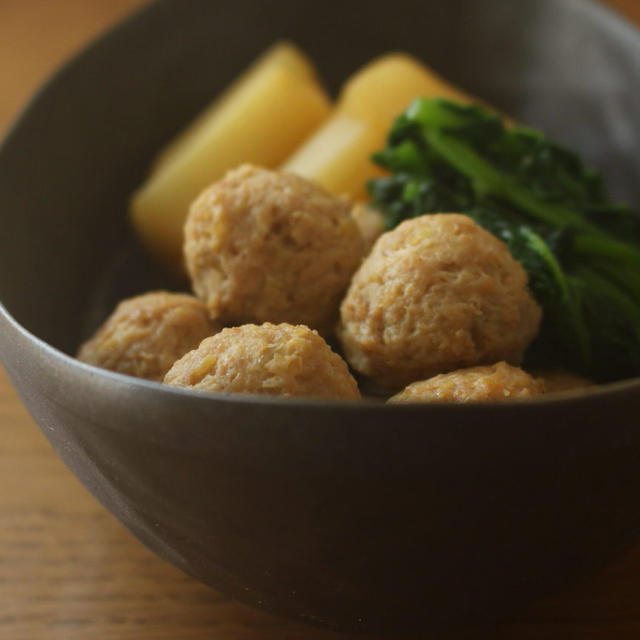 鶏だんごと大根の煮物