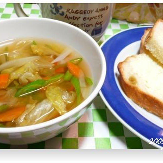 レタスのチキンすうぷ＆お店パン♪