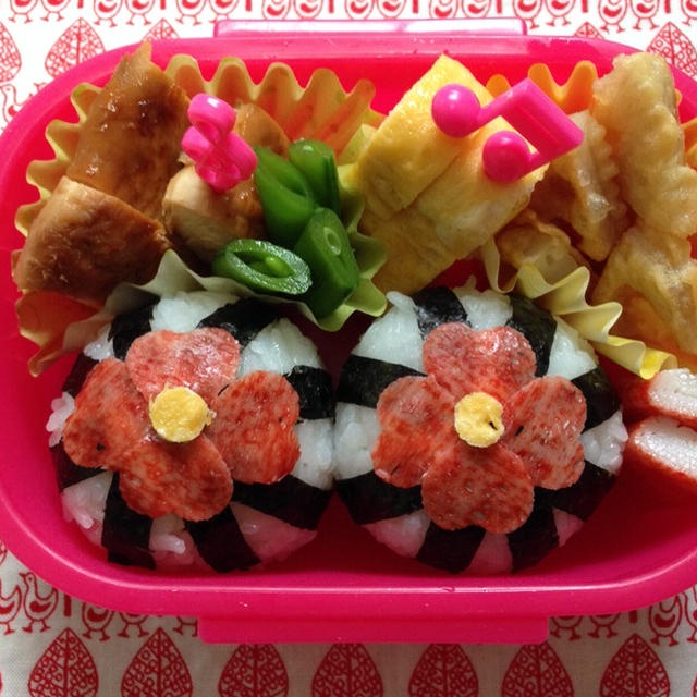 今日の【夢でみた弁当♪】 ＆ 全粒粉の太バゲ☆と、昨日の騒動・・そしてお気をつけ下さい！